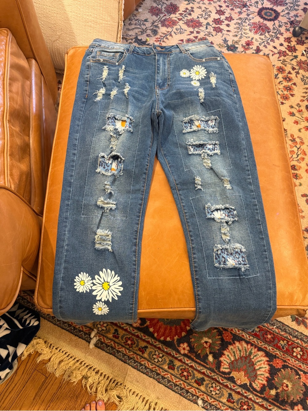 Amazon Blue Distressed Boyfriend Jeans with Daisy Appliqués